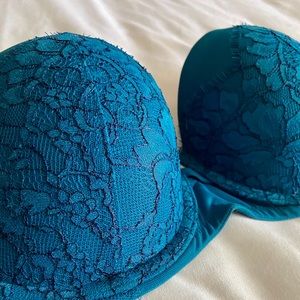Victoria’s Secret “Very Sexy Uplift”